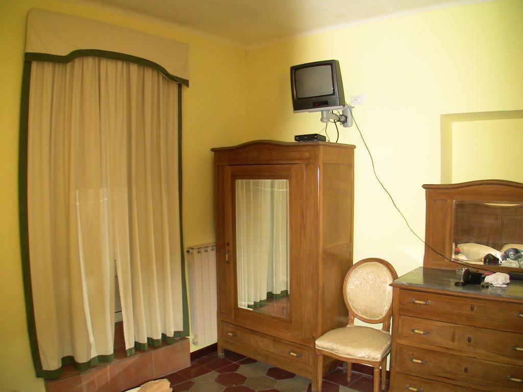 Dimora Storica Urbana Hotel Rome Exterior photo