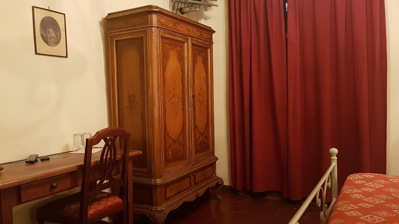 Dimora Storica Urbana Hotel Rome Exterior photo