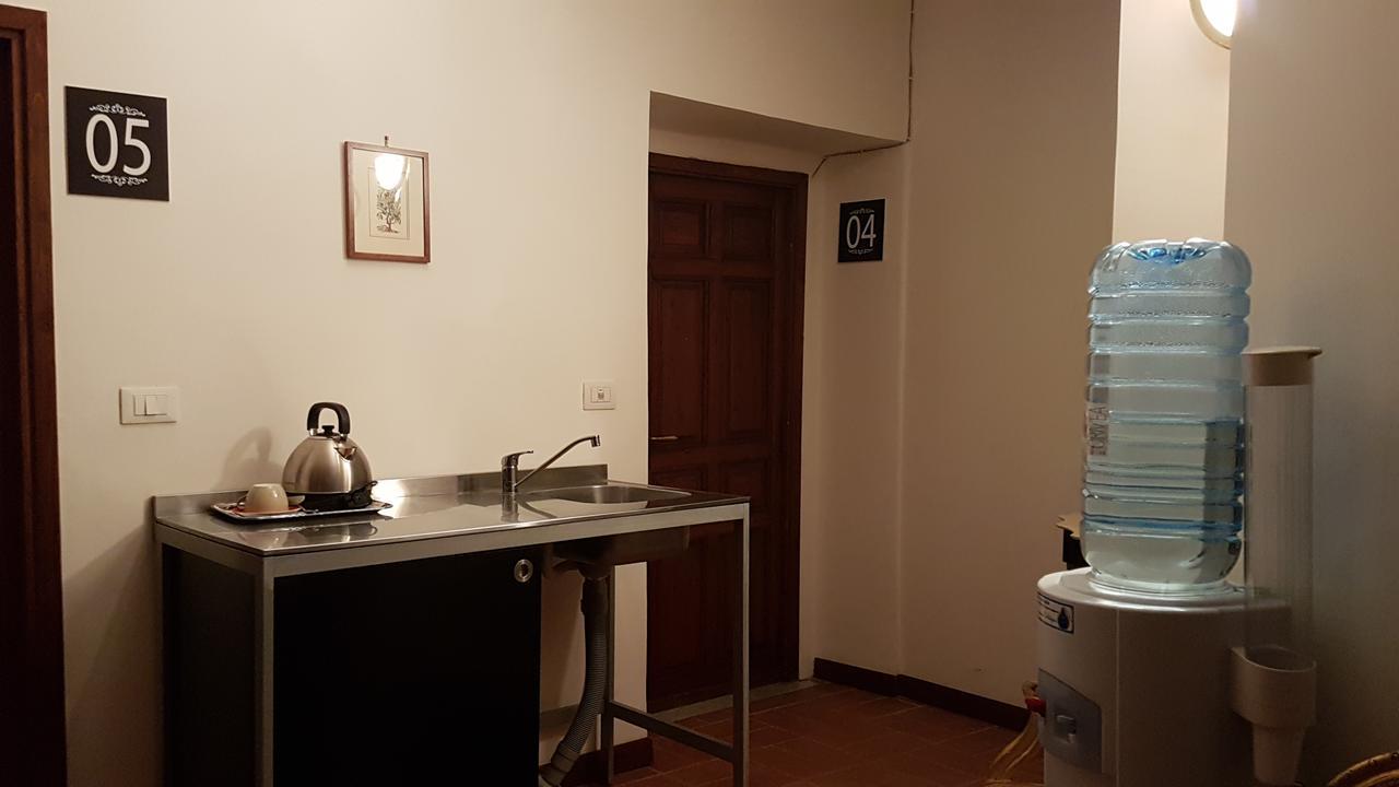 Dimora Storica Urbana Hotel Rome Exterior photo